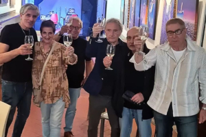 64- MOSTRA PERSONALE DAL TITOLO " NOI " PRESSO LE MURATE CAFFE' LETTERARIO DI FIRENZE A CURA DI SILVIA PAPUCCI